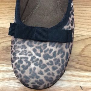 AEROSOLES Shoes - Worn once cheetah print Aerosoles AEROSOLES Shoes - Worn once cheetah print Aerosoles